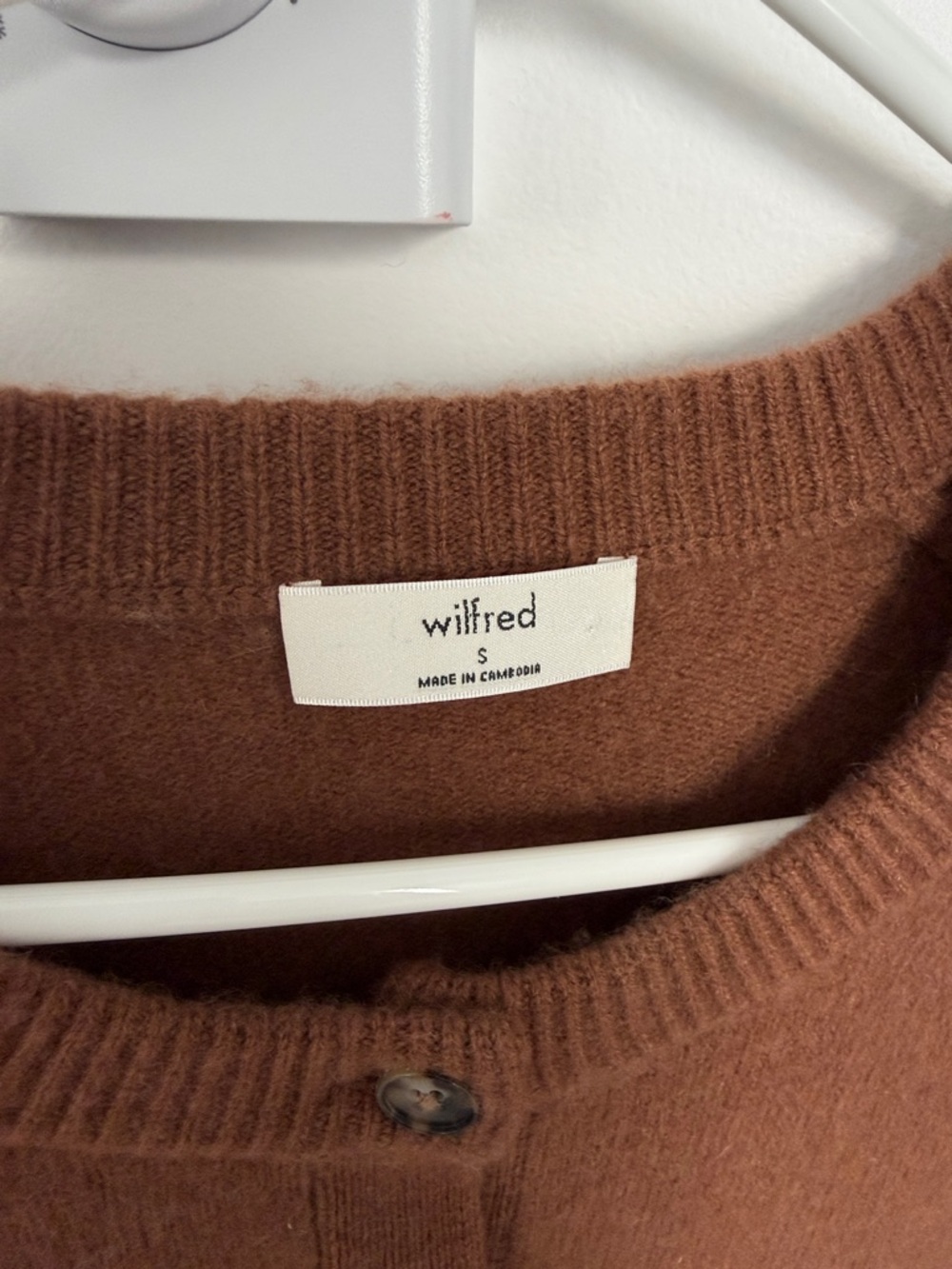 Wilfred London Cardigan - Picture 4 of 5